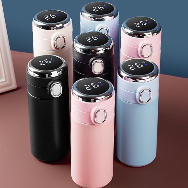 Smart LED Temperature Display Thermos Bottle – Stainless Steel Vacuum Flask | Hot & Cold Insulated Water Bottle for Travel, Office, Gym – 500ml